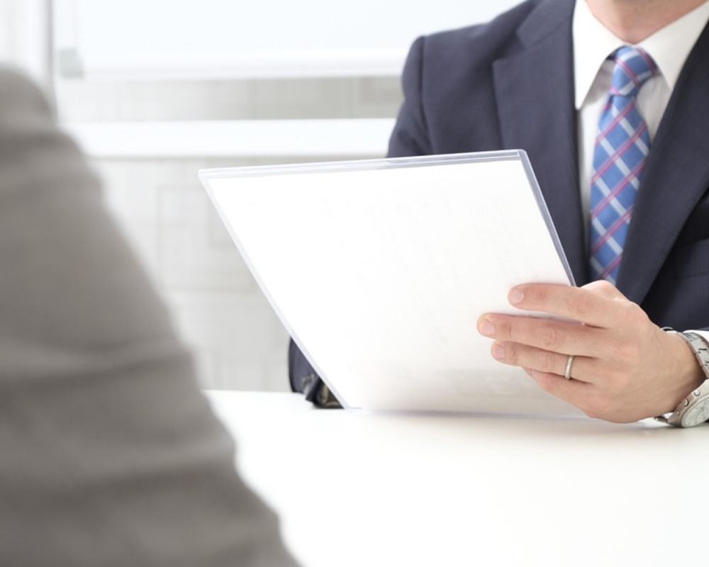 スピリチュアルカウンセラー・占い師書類審査